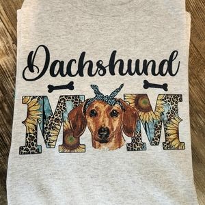 Dachshund mom shirt dog mom cute popular trending